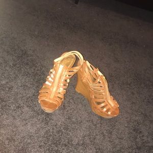 Jessica Simpson wedges